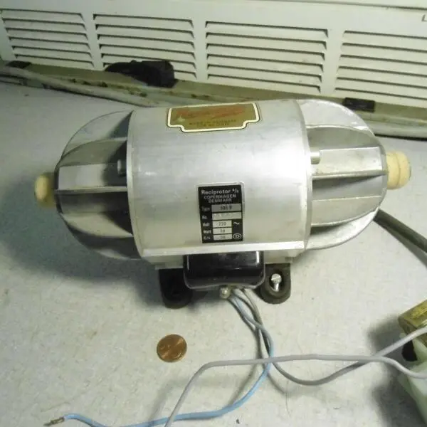Electromagnetic Piston Pump