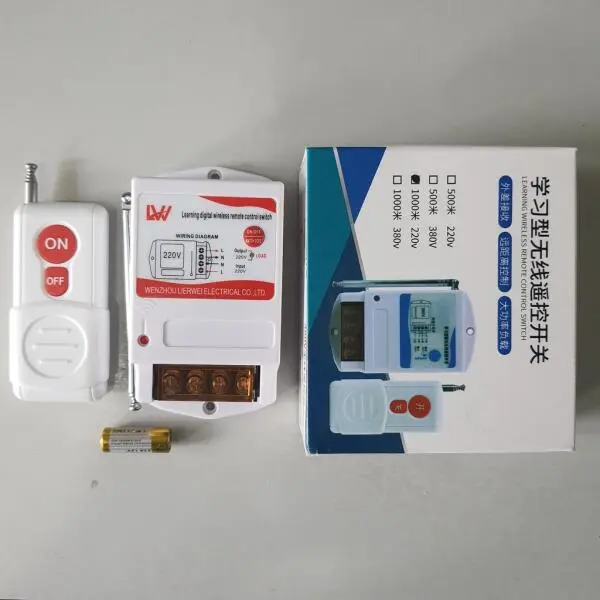 máy bơm nước điều khiển từ xa