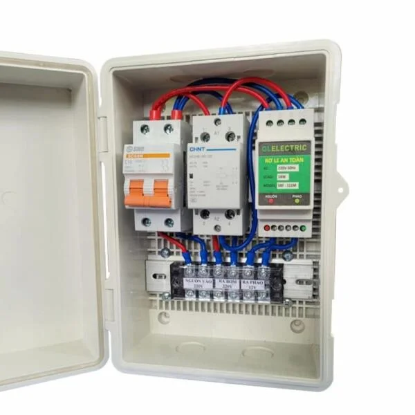 Tủ điều khiển máy bơm nước 3 pha
