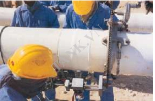 Bồn chứa dầu khí - Bảo vệ, chống ăn mòn đường ống